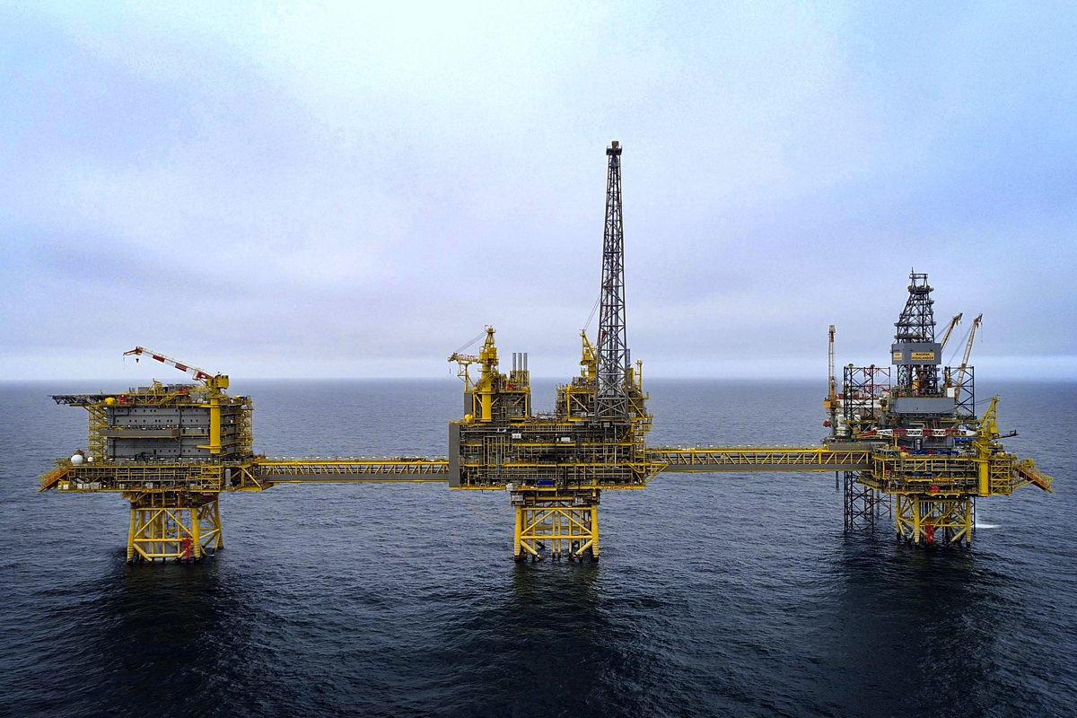 Total E&P UK Awards North Sea Assets Contract to 80:20 Procurement